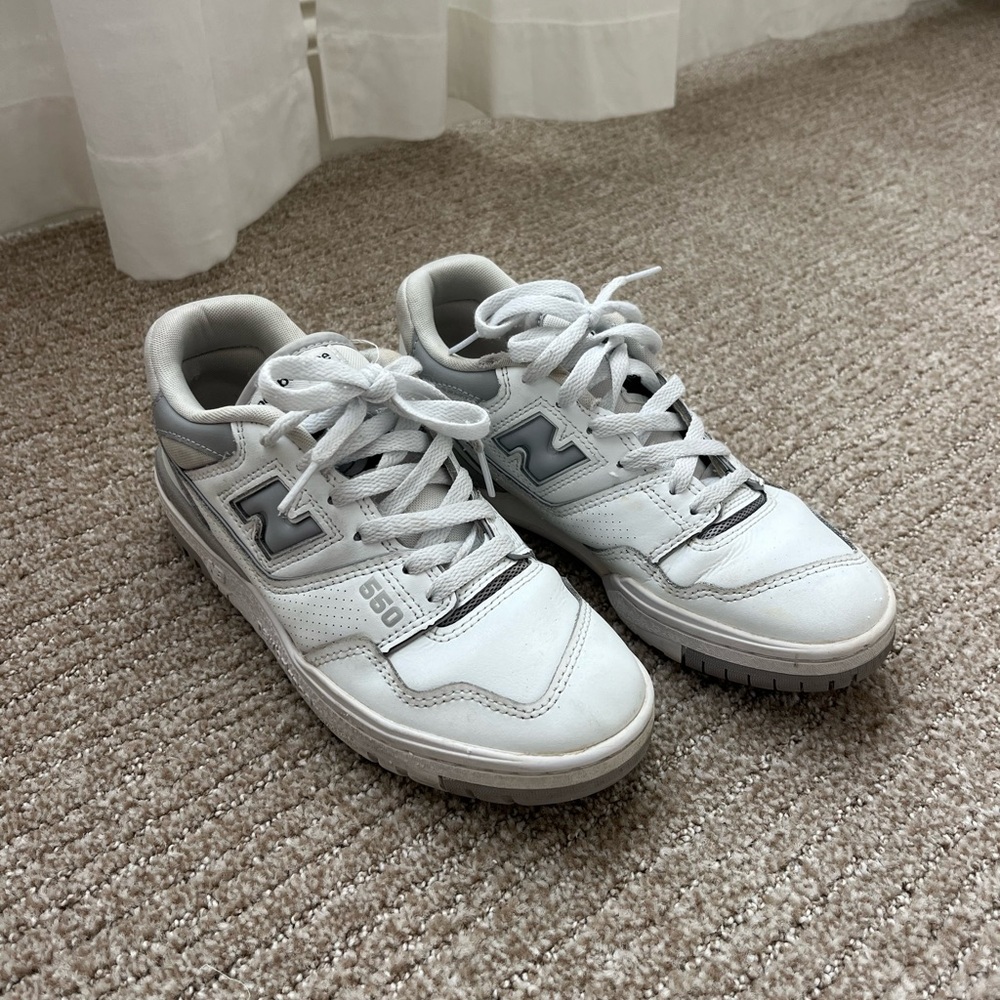 New Balance 550